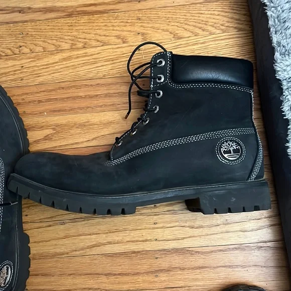 Size 13 deals black timberland boots